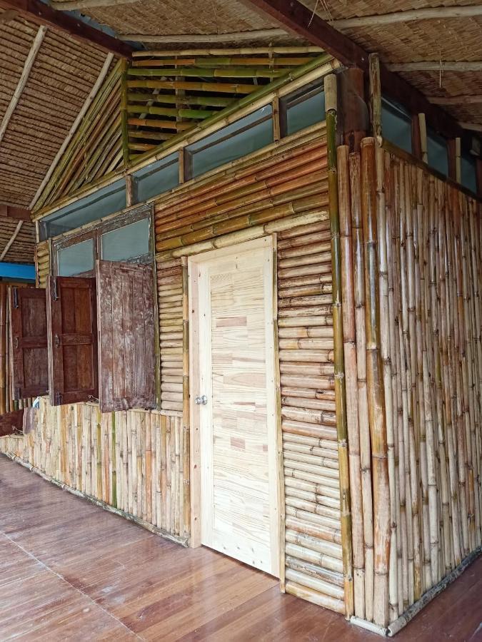 Hotel Bansuanphutarn Ban Pha Saeng Lang Exterior foto